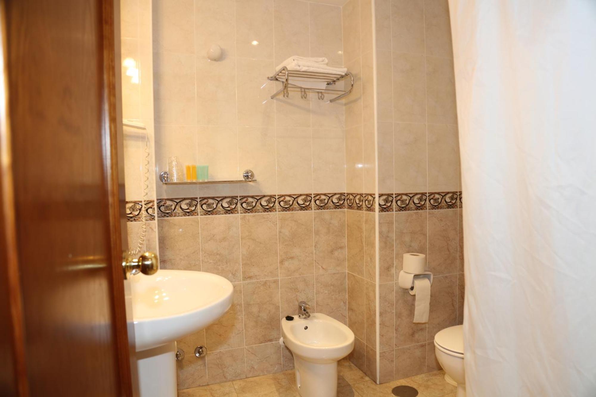 Hotel El Tilo Panes Habitación foto
