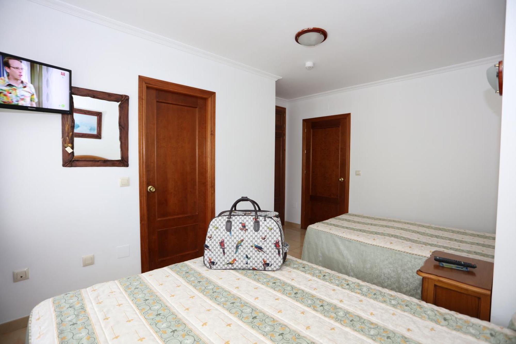 Hotel El Tilo Panes Habitación foto